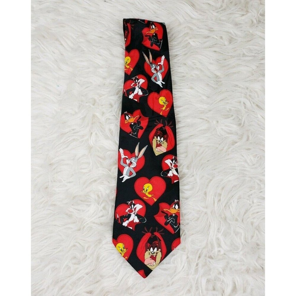 Vintage Looney Tunes Red Heart Tie Hand Made Silk Black Multi color Business O